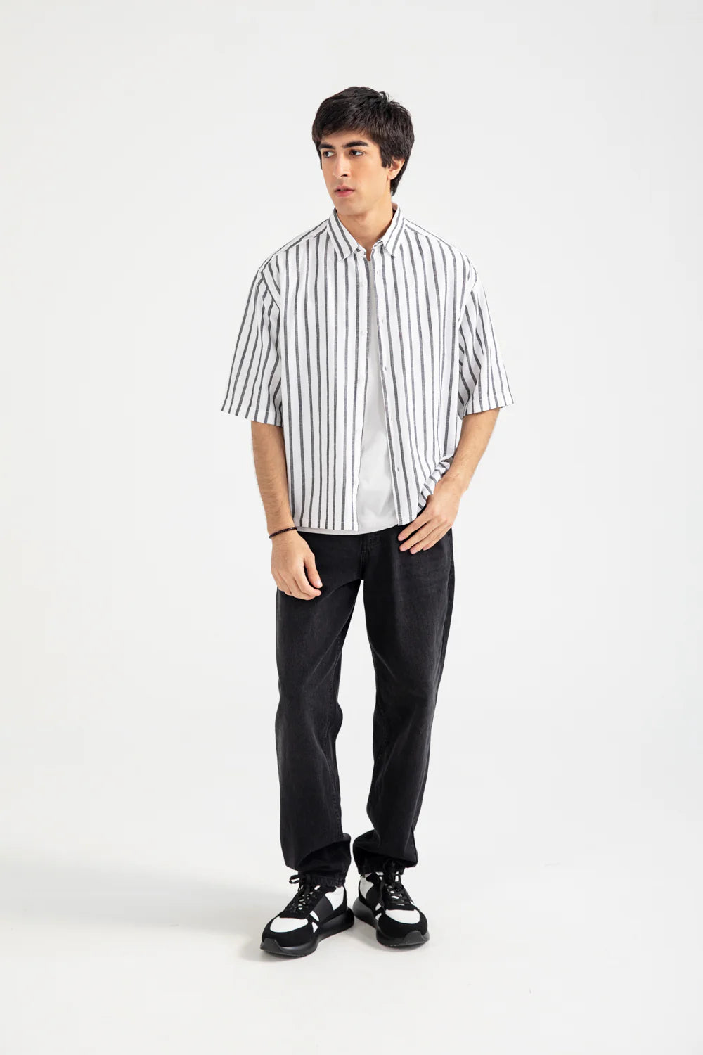 BOXY FIT LINEN STRIPER SHIRT