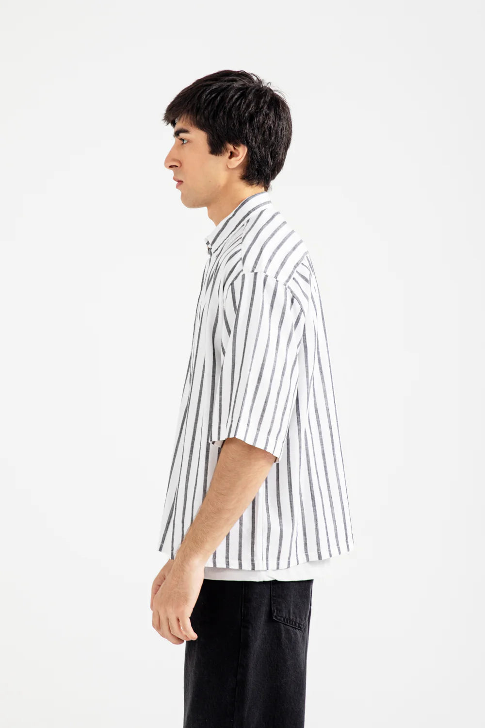 BOXY FIT LINEN STRIPER SHIRT